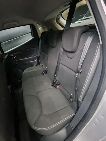 Renault Clio 1.5 DCI eco2 Energy Premium EDC 2015, foto 15