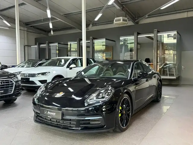 Porsche Panamera 4 E-Hybrid LED Chrono 14-Wege APPROVED Sitzbelüf.