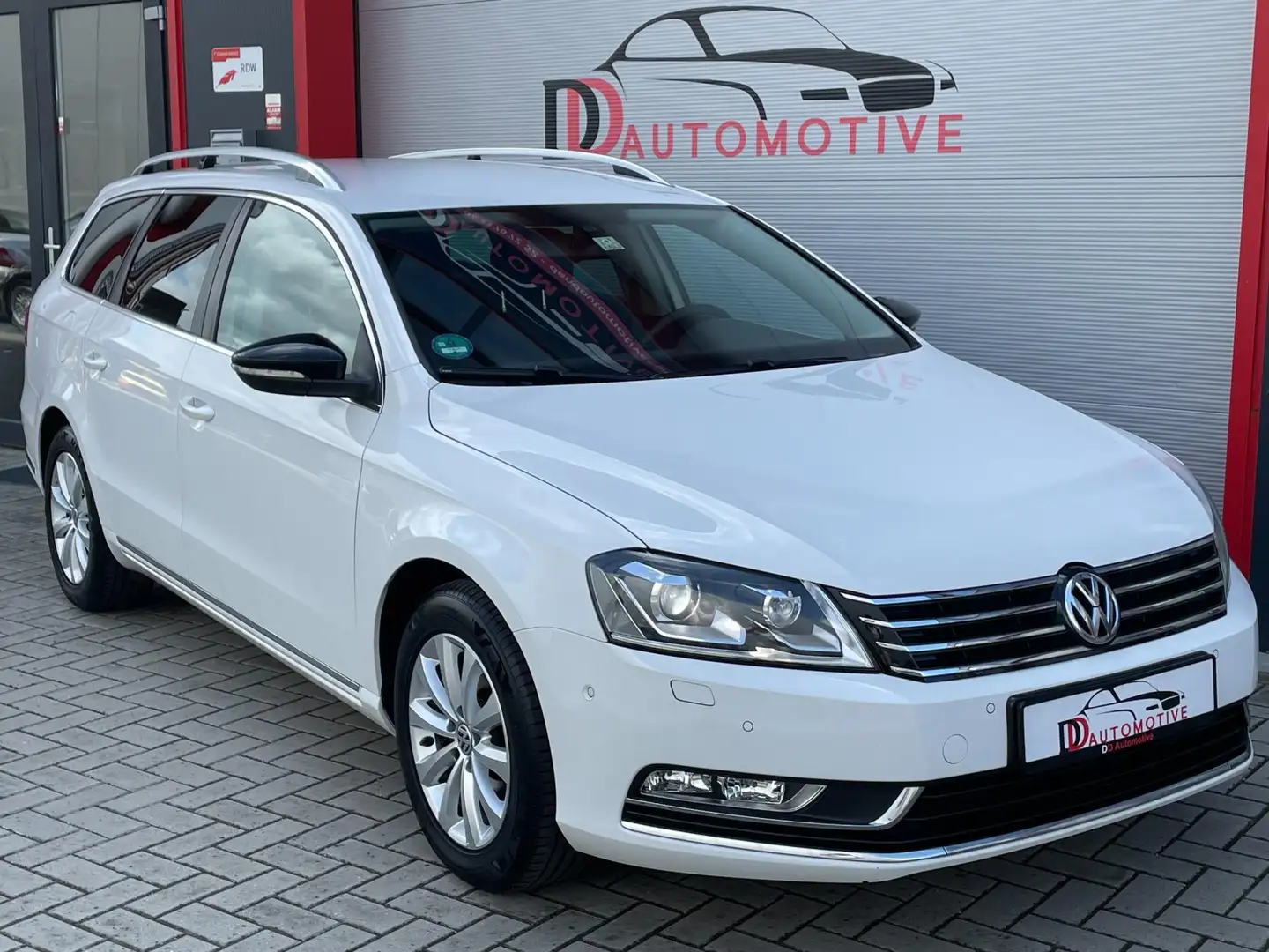 Volkswagen Passat Variant 1.4 TSI ACT Highline Dsg |Led | Navi |Clima | Aut Wit - 2