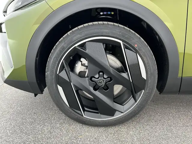 Peugeot 408 view 10