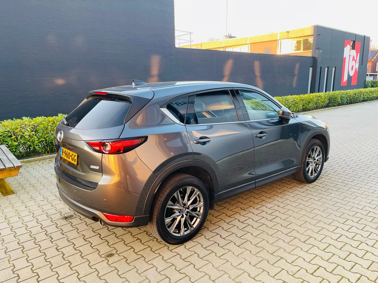 Mazda CX-5 2.5 SKYACTIV-G 194 SIGNATURE Szürke - 2