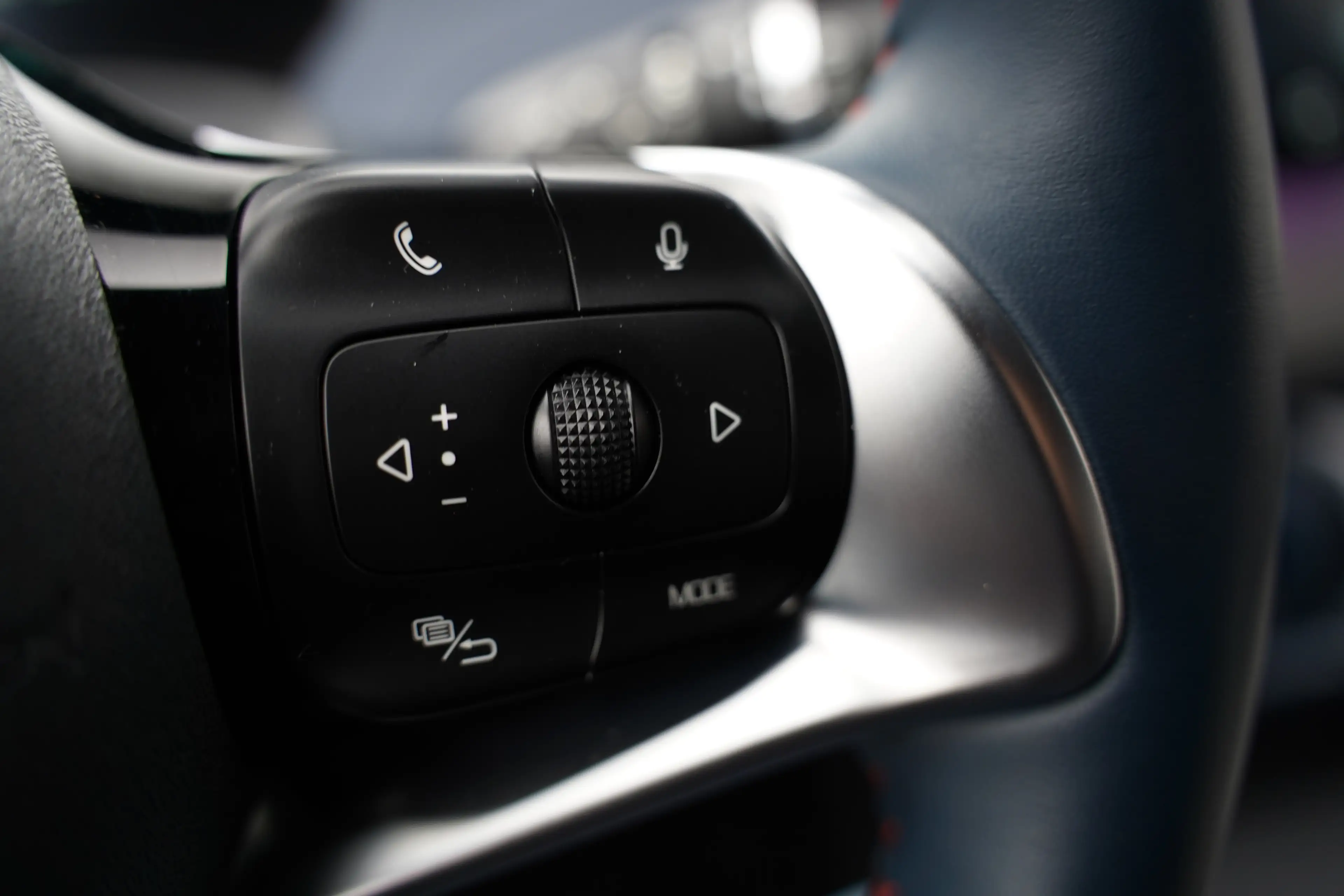 BYD Atto 3 Comfort *420KM / PANO / 360 / CARPLAY / HEATED* — photo 14