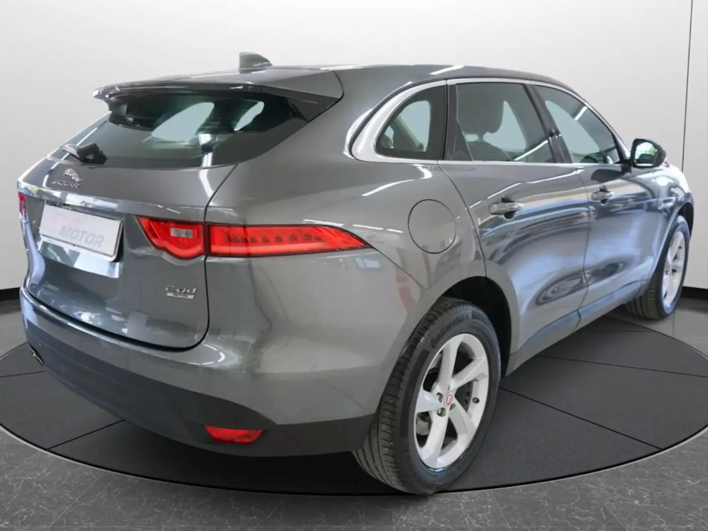Jaguar F-Pace 2.0 D 180 CV aut. Prestige AWD Uniprop.Certificata Grau - 2