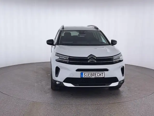Citroen C5 Aircross view 2