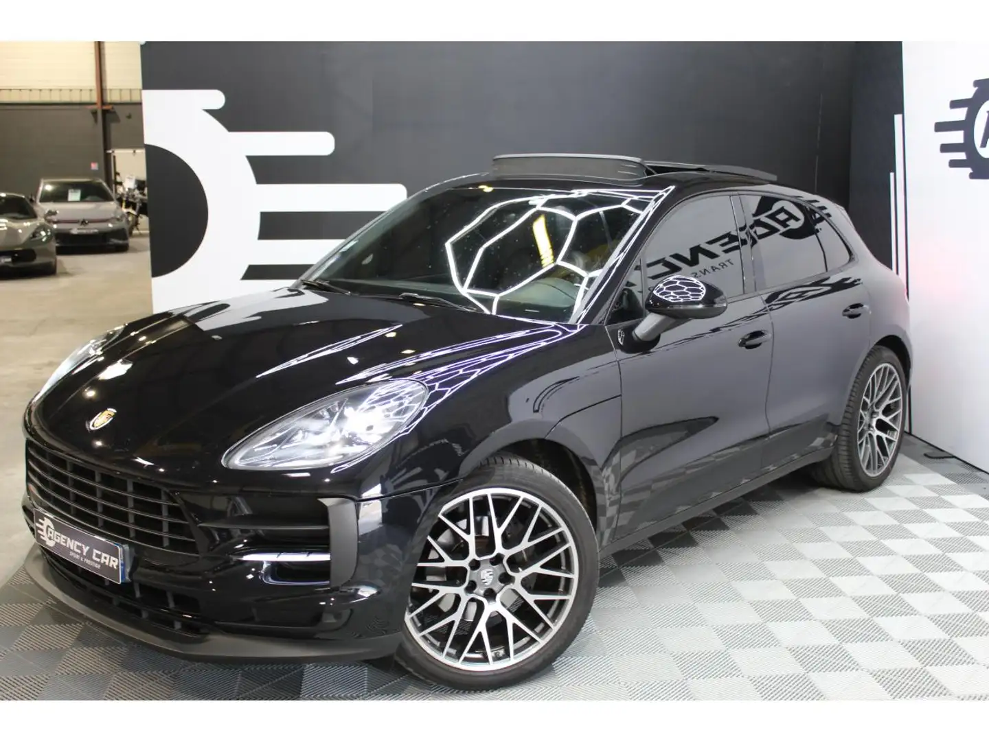 Porsche Macan 2.0i 245 PDK PHASE 2 Noir - 2