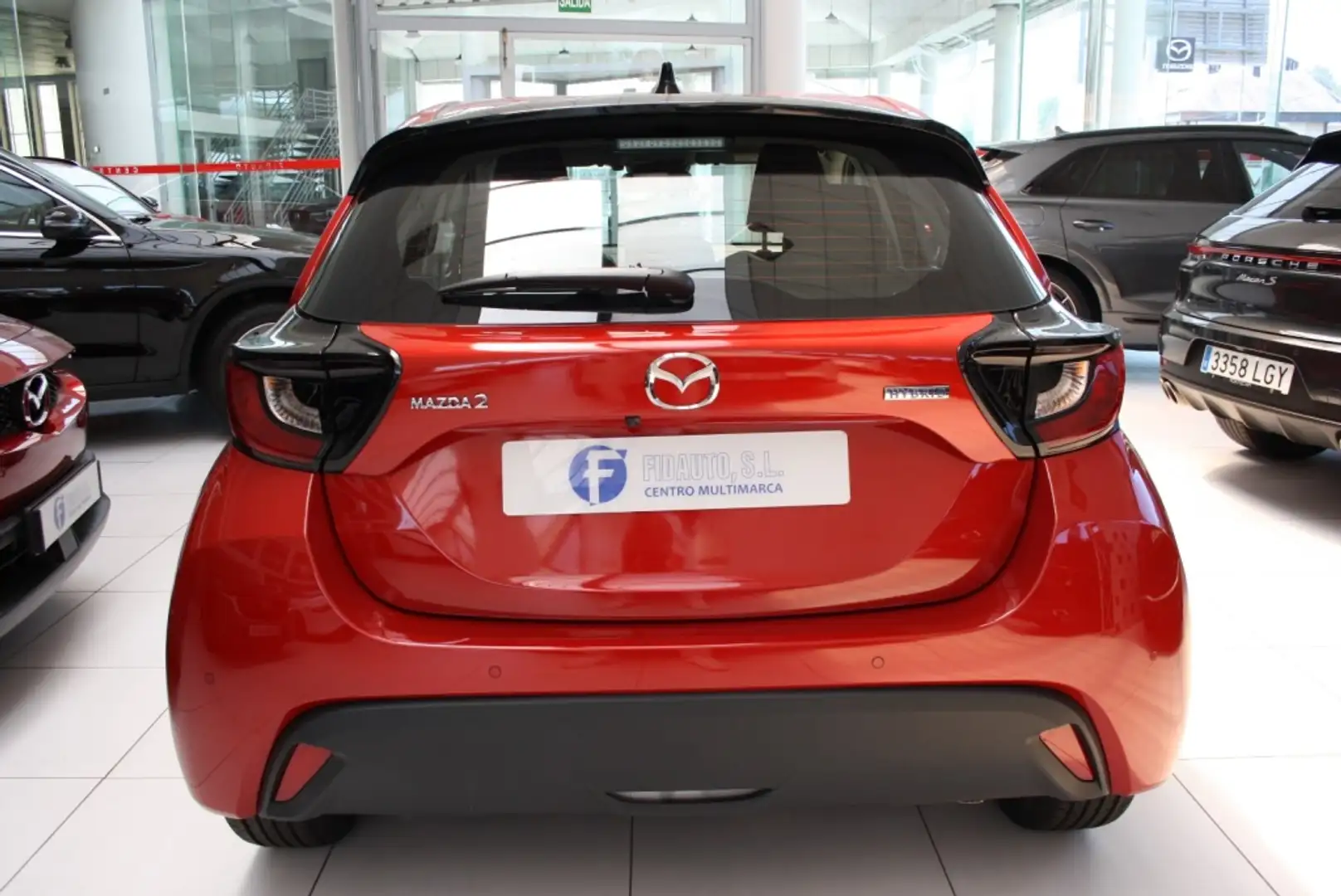 Mazda 2 1.5 e-Skyactiv G Exclusive-Line 66kW Rojo - 2
