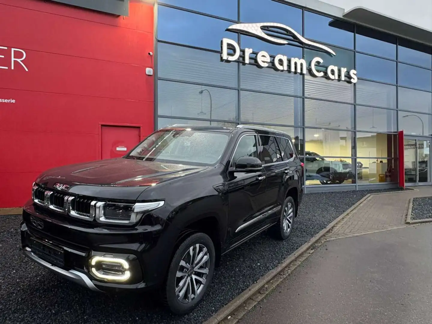 BAIC BJ60 4X4 Schwarz - 1