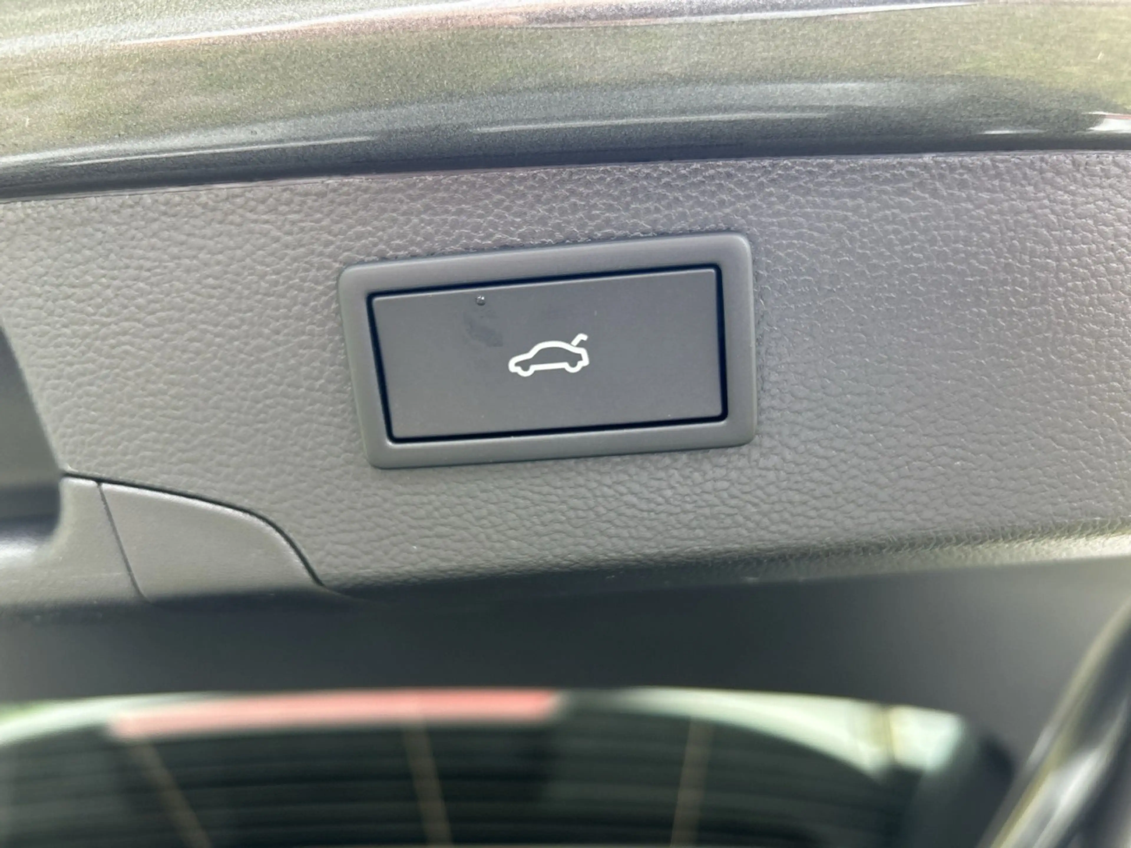 Skoda Superb Cb. SPORTLINE iV 1.5 TSI AHK+NAVI+ACC+DCC Klima — photo 12