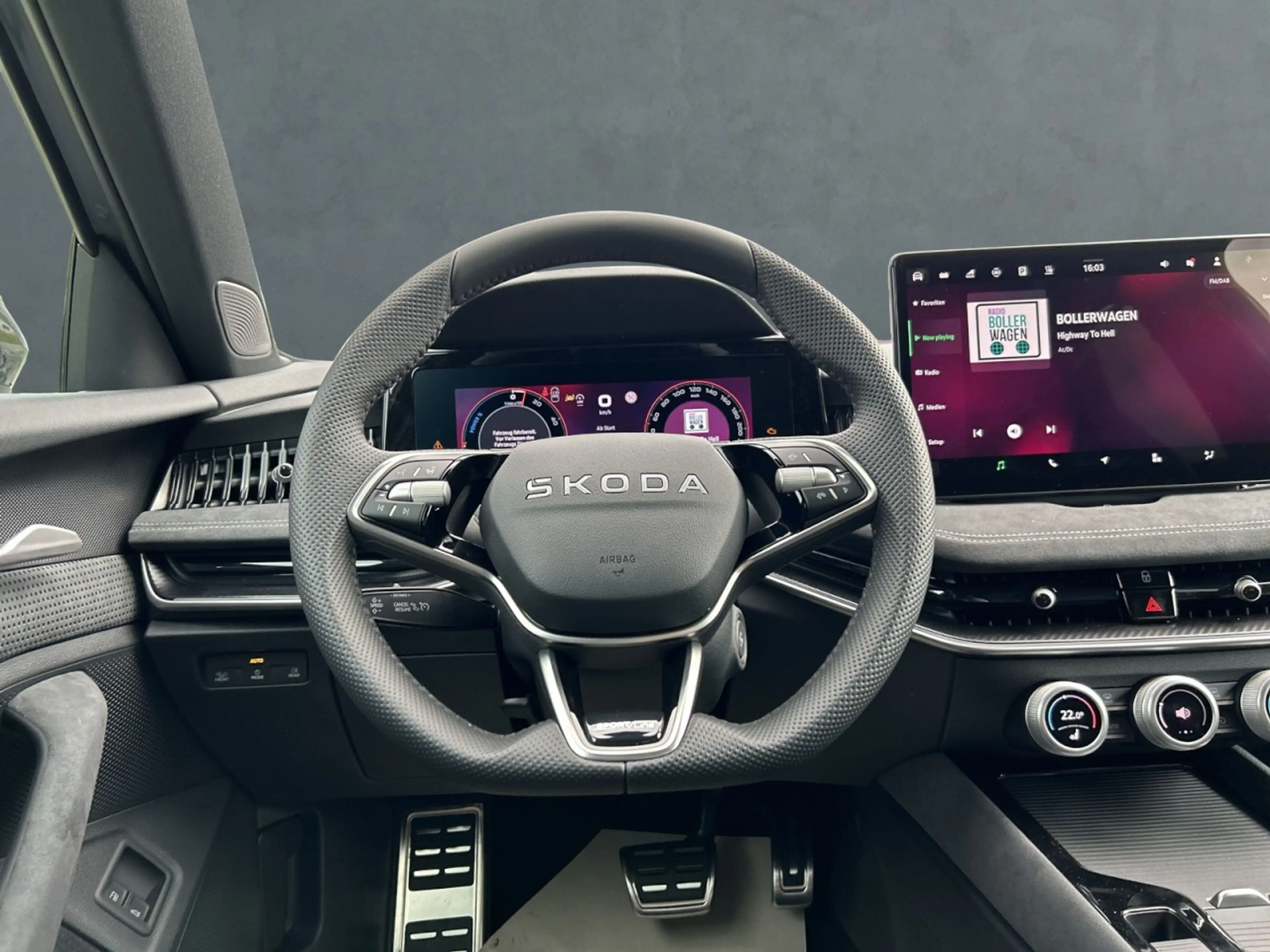 Skoda Superb Cb. SPORTLINE iV 1.5 TSI AHK+NAVI+ACC+DCC Klima — photo 5