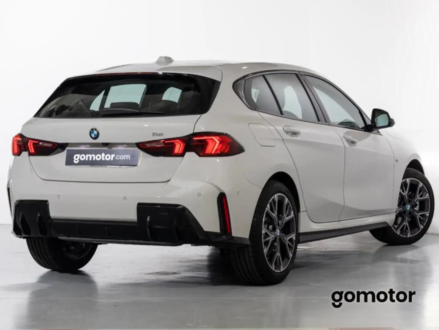 BMW 116 116iA - 2