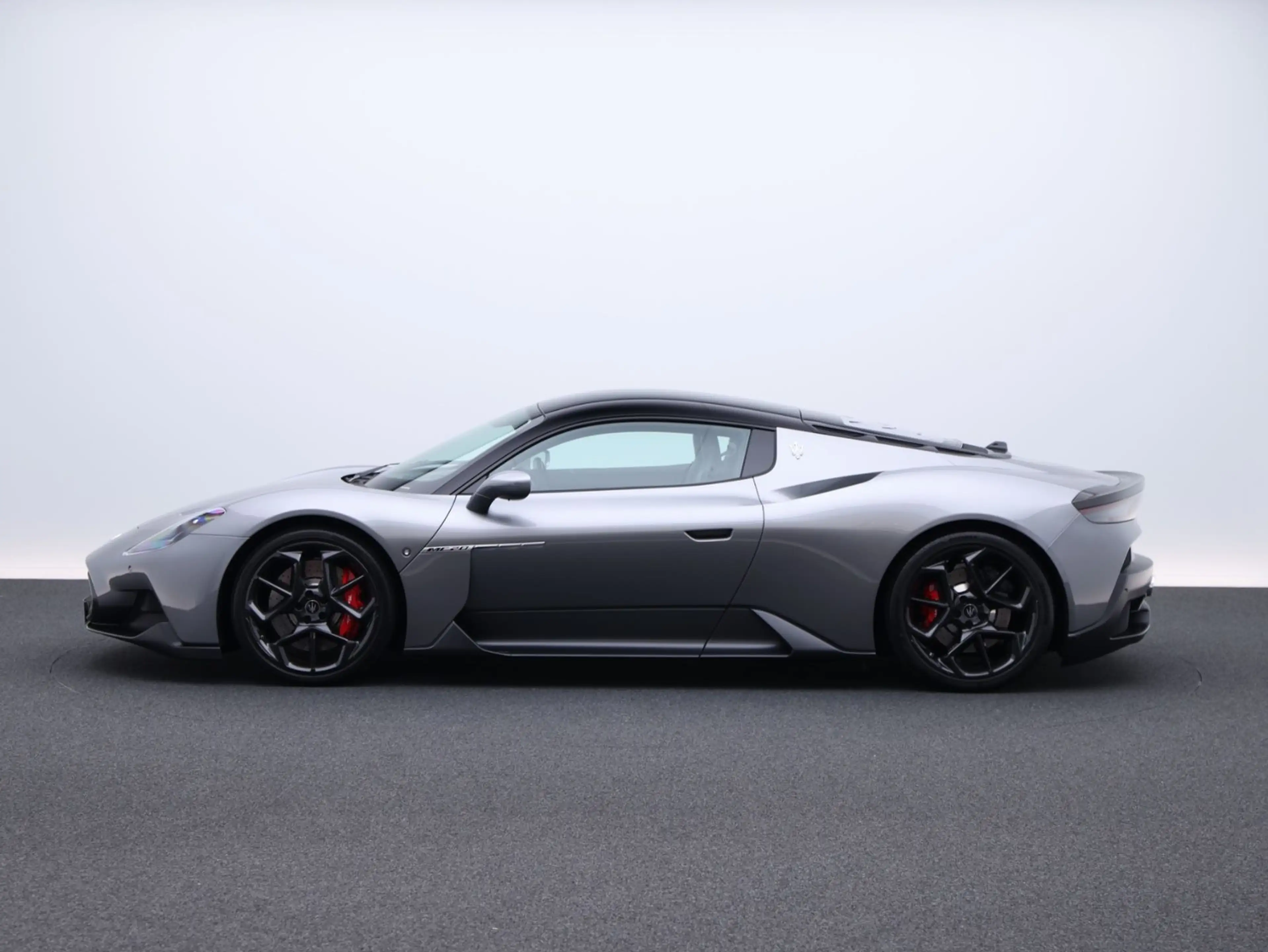 Maserati MC20 Sonus Carbon Service Paket — photo 10