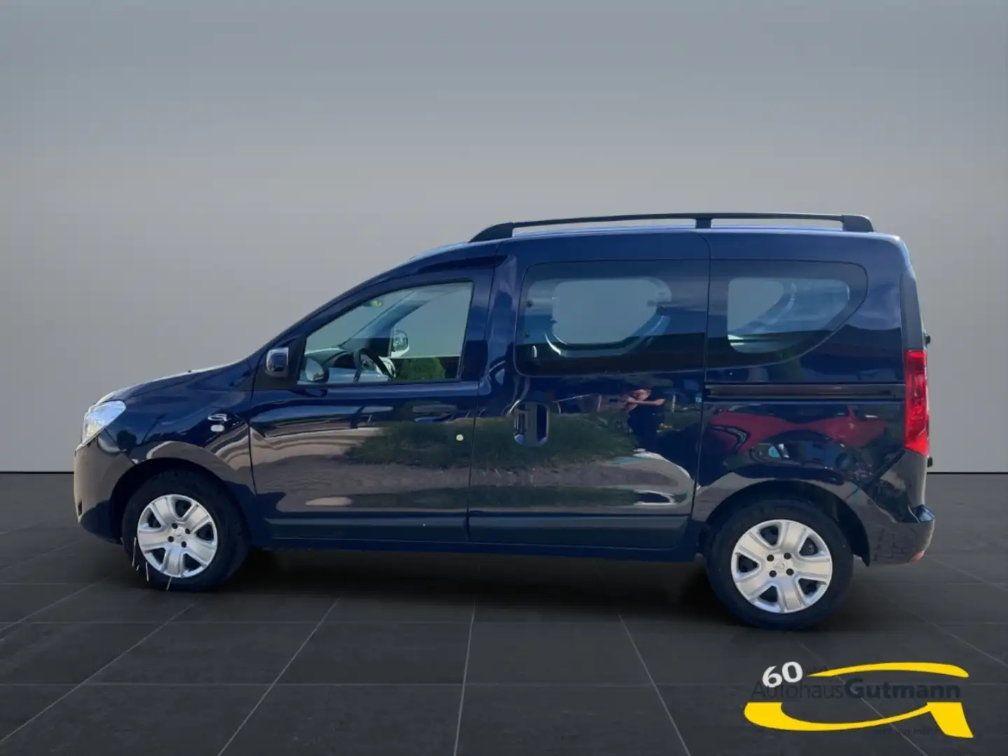Dacia Dokker Comfort 1.2 TCe 115 Navi Klima SHZ Temp Tel.-Vorb. Blauw - 2