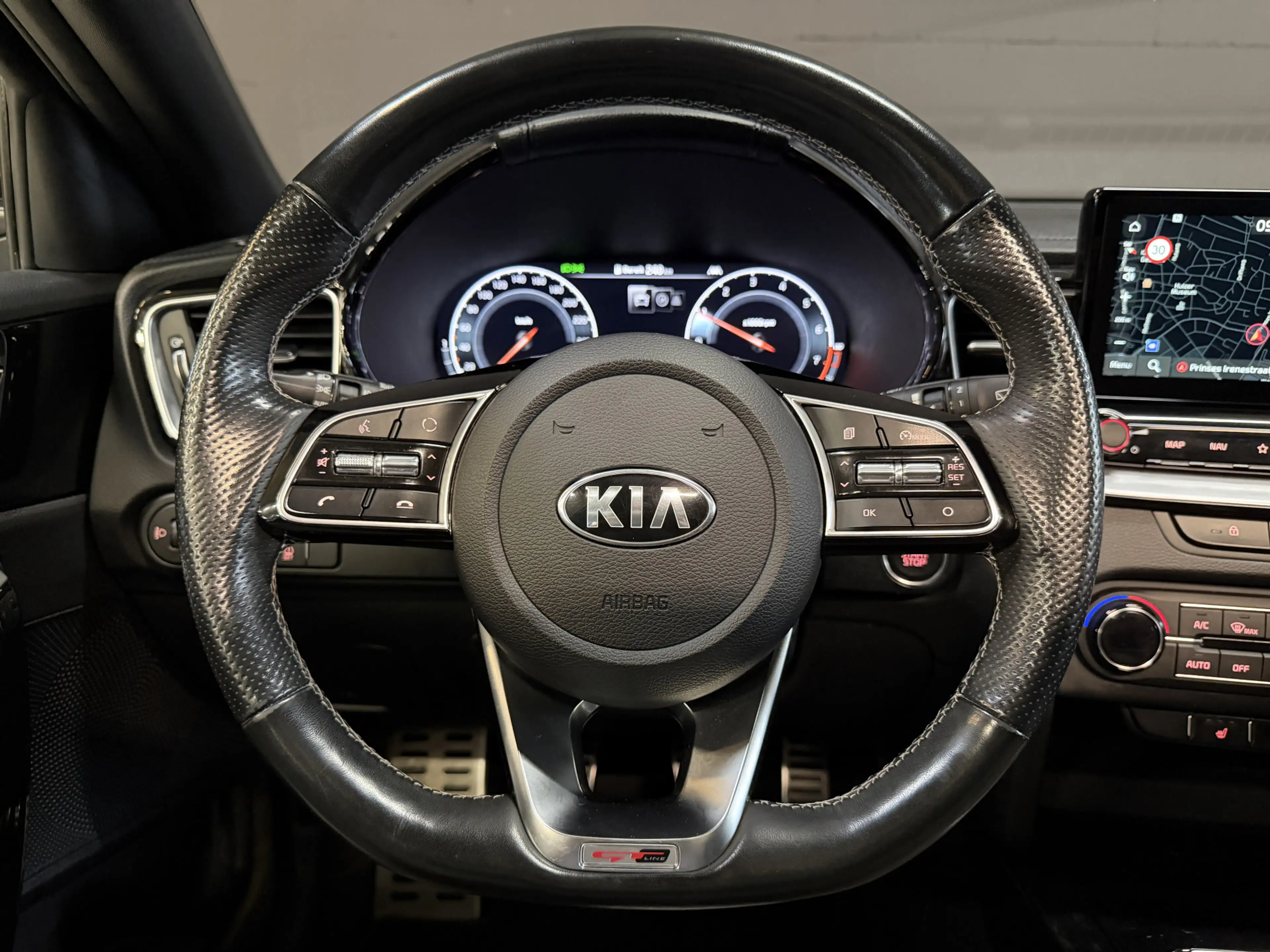 Kia Ceed SW / cee'd SW Sportswagon 1.0 T-GDi GT-Line | Panoramadak | Deal — photo 11