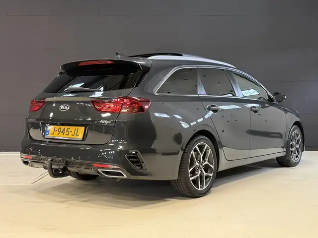 Kia Ceed view 6