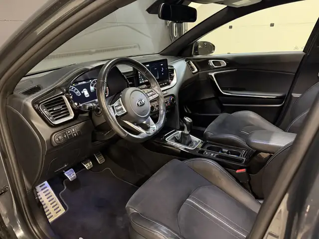 Kia Ceed view 10