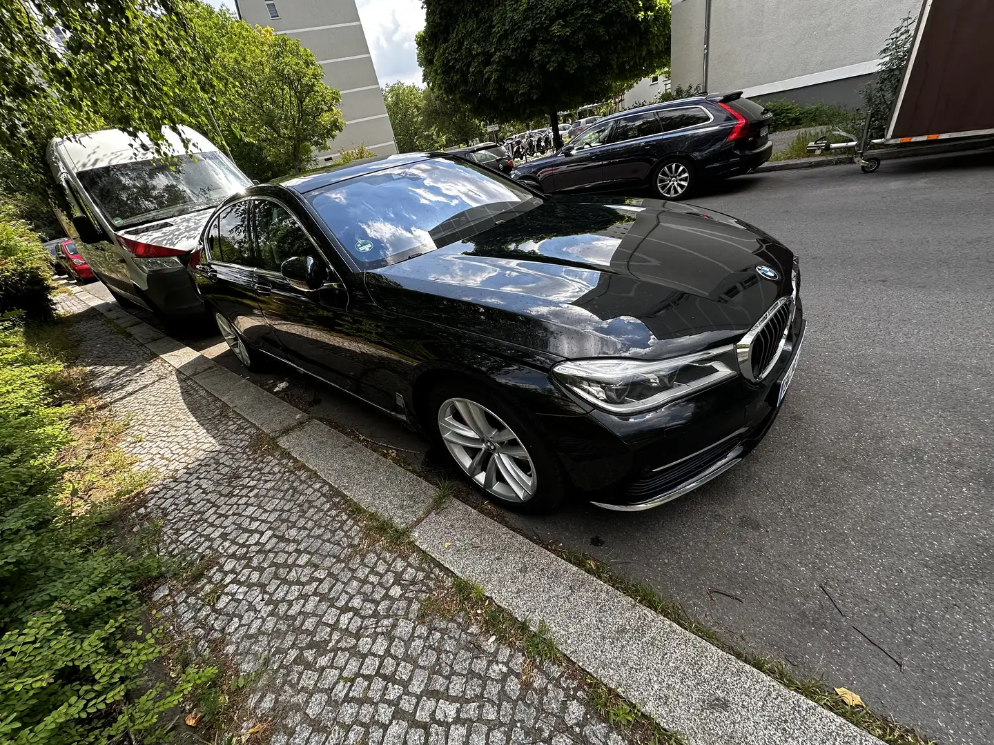 BMW 730 730d xDrive - 2