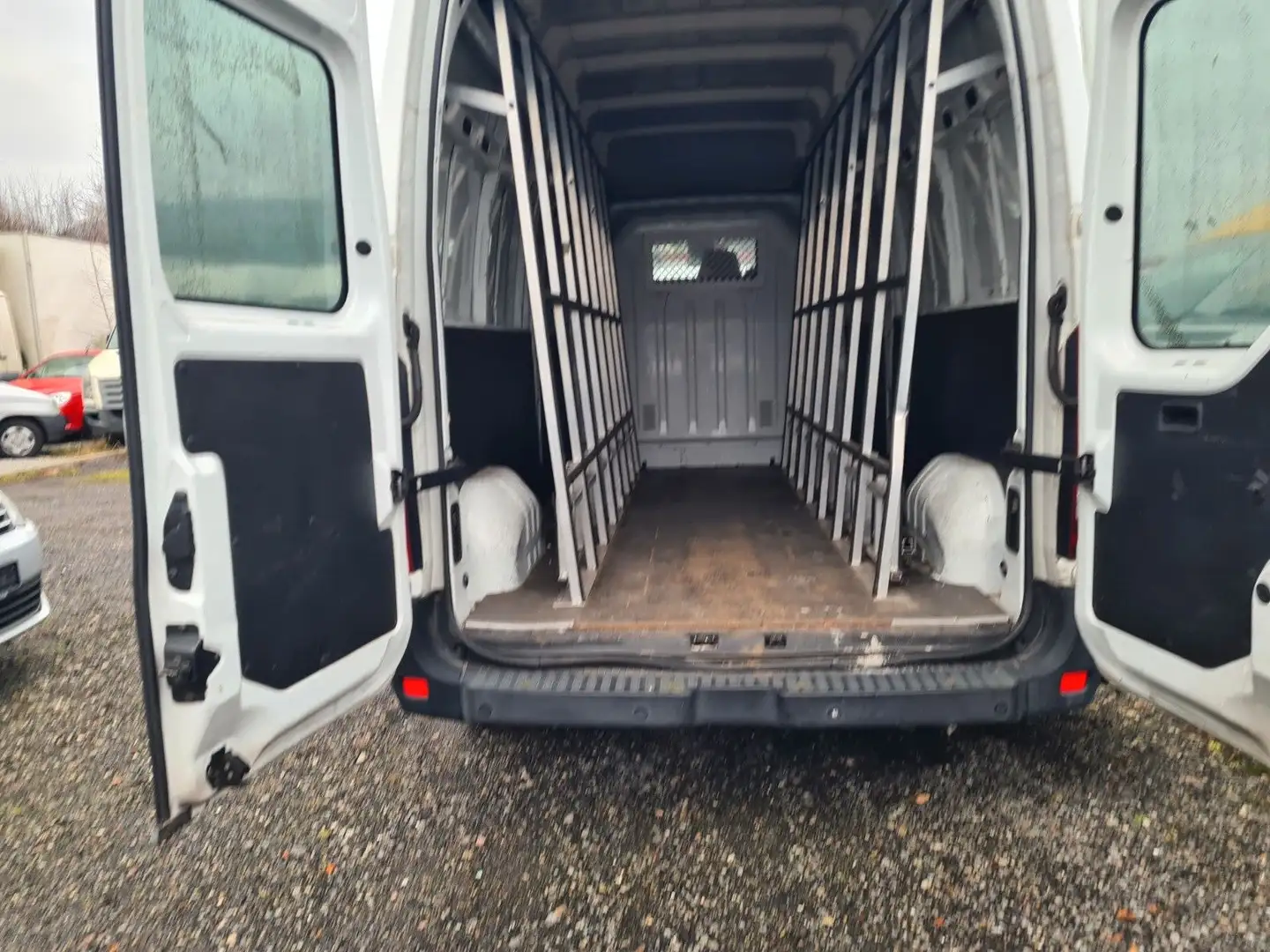 Renault Master Kasten L3H3 GKa 3,5t Glastransport Aufbau Blanco - 2