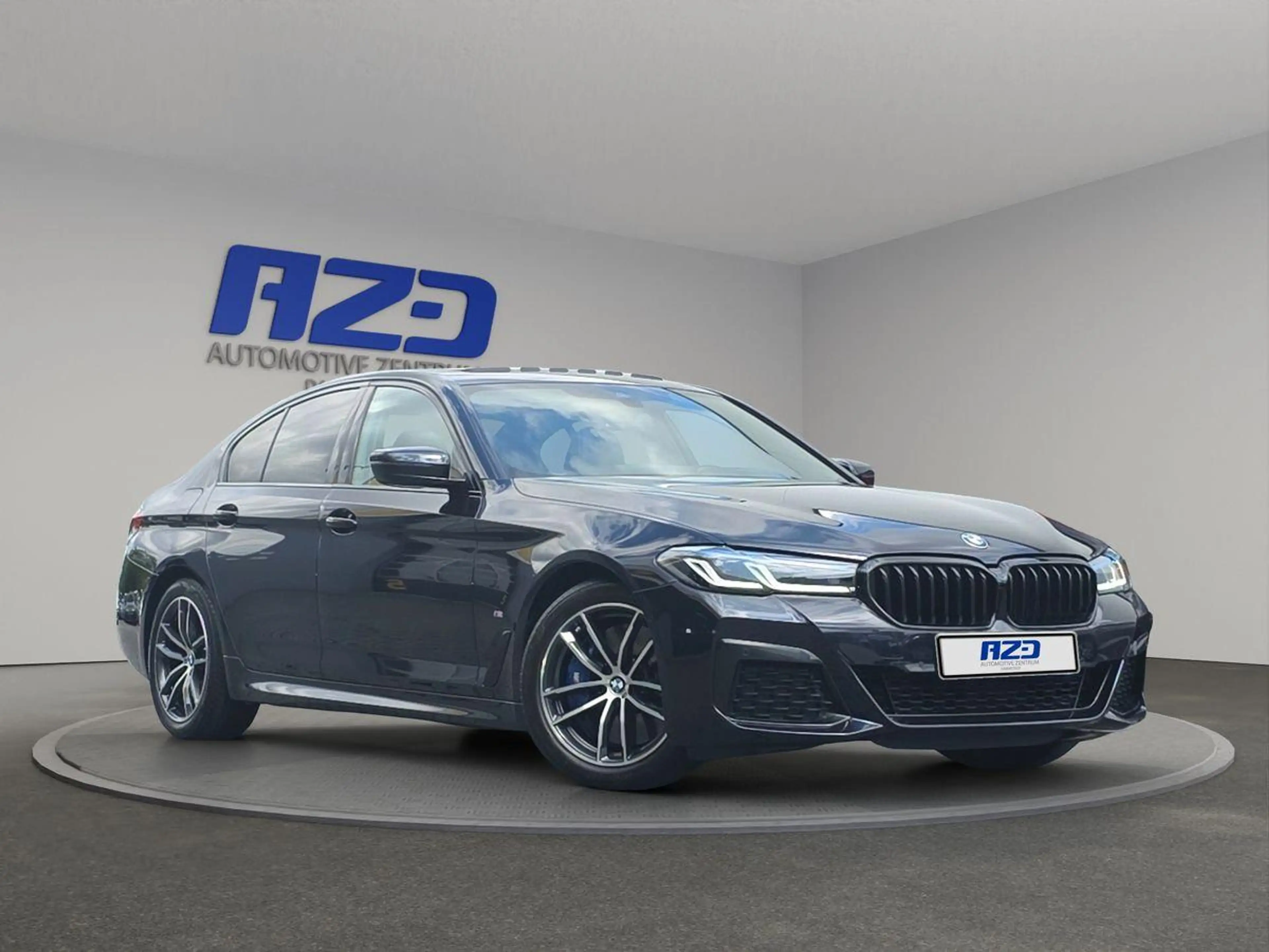 BMW 540 d xDrive M-Sport H-UP S-DACH H&K LASER LEDER — photo 3