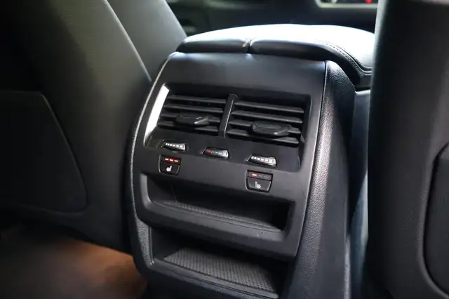 BMW X5 view 23