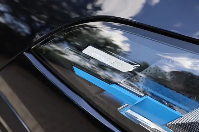 BMW X5 view 14