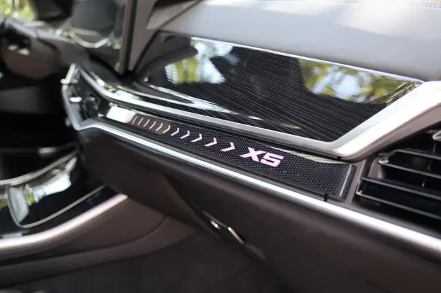 BMW X5 view 17