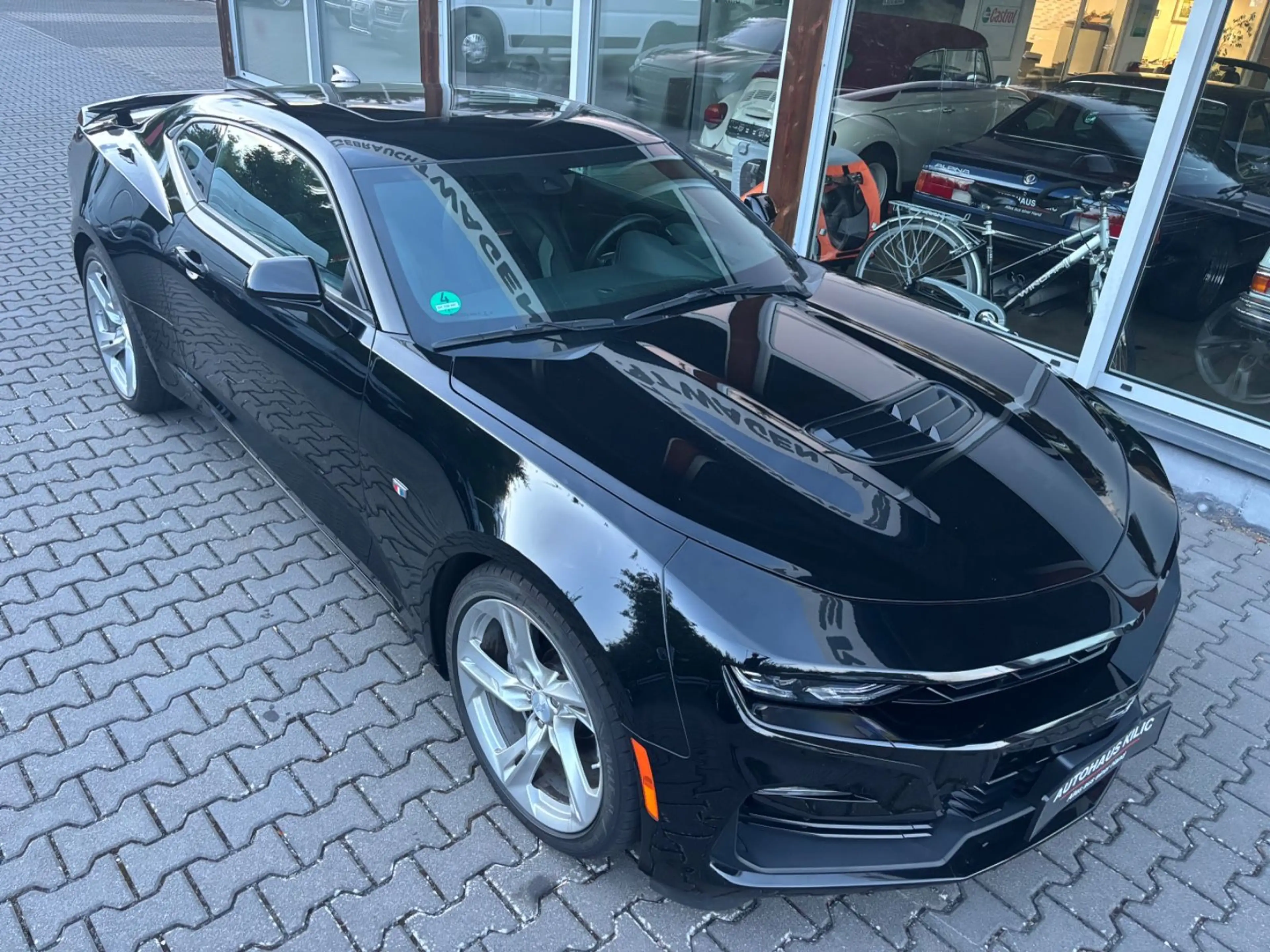 Chevrolet Camaro 6.2 V8 Unfallfrei Direktimport Bose — photo 20