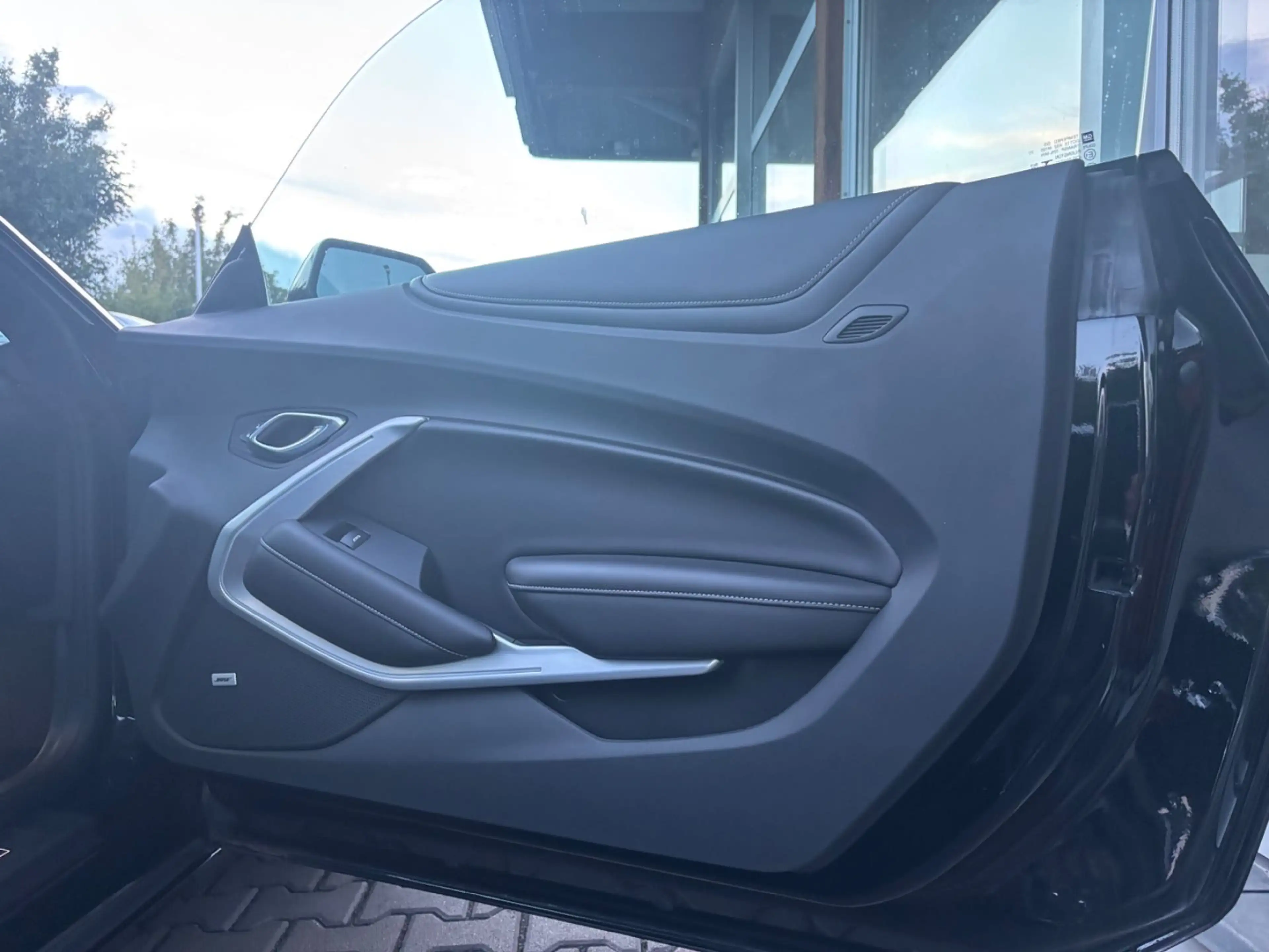 Chevrolet Camaro 6.2 V8 Unfallfrei Direktimport Bose — photo 11