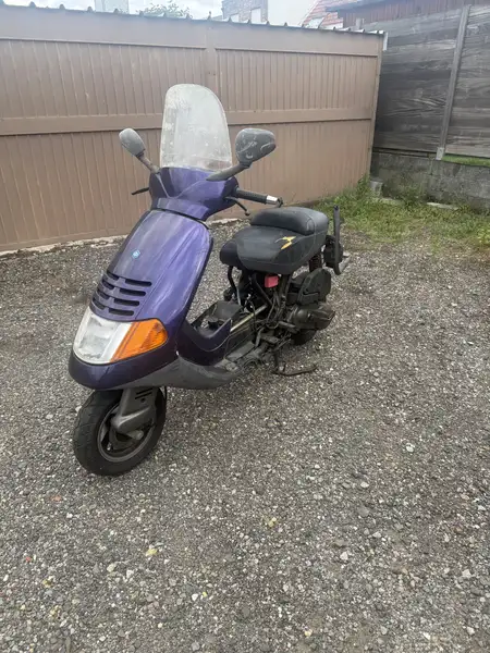 Piaggio HEXAGON 150