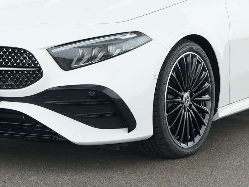 Mercedes-Benz A 220