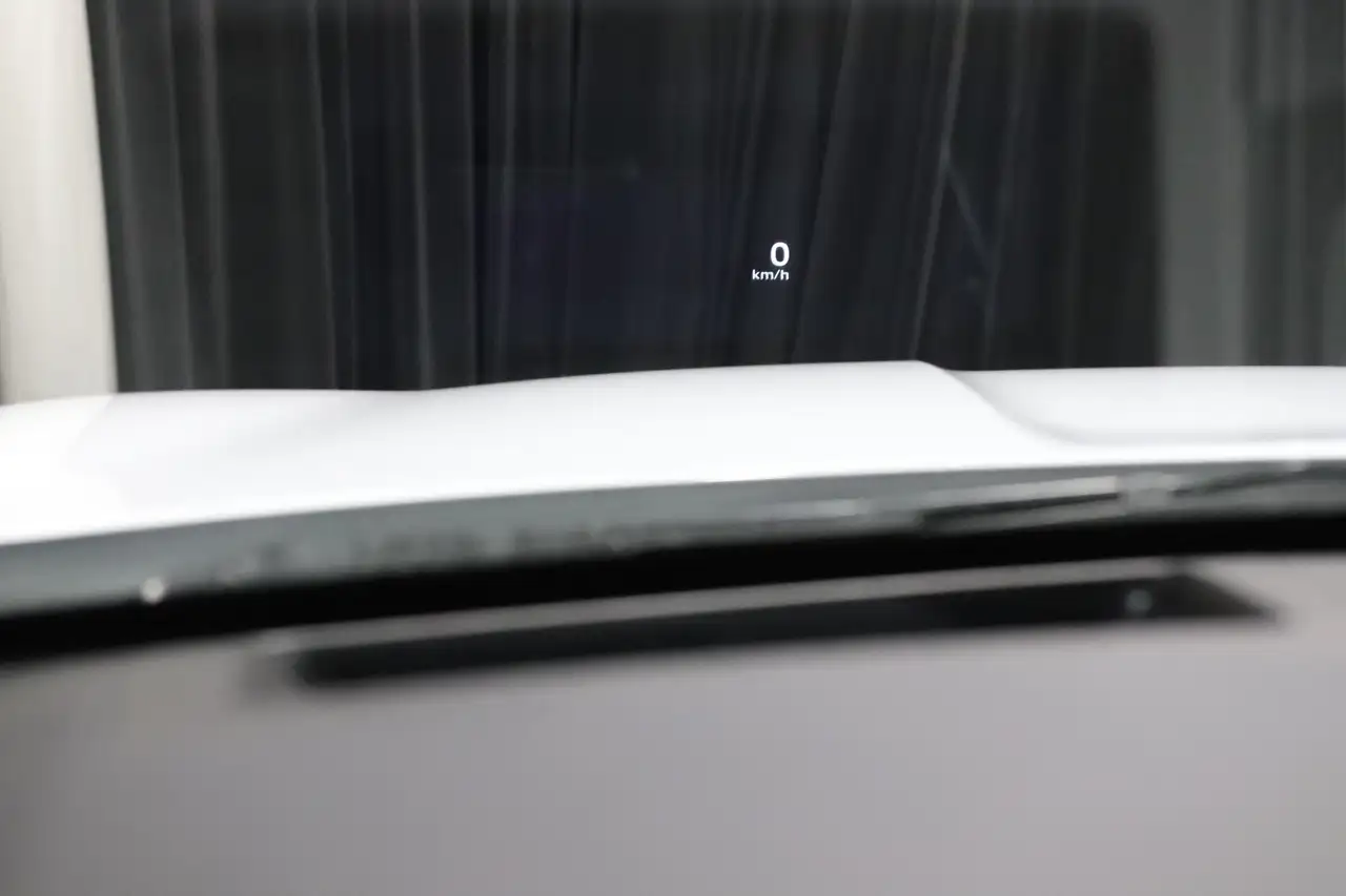 Mitsubishi Outlander снимка Mitsubishi Outlander