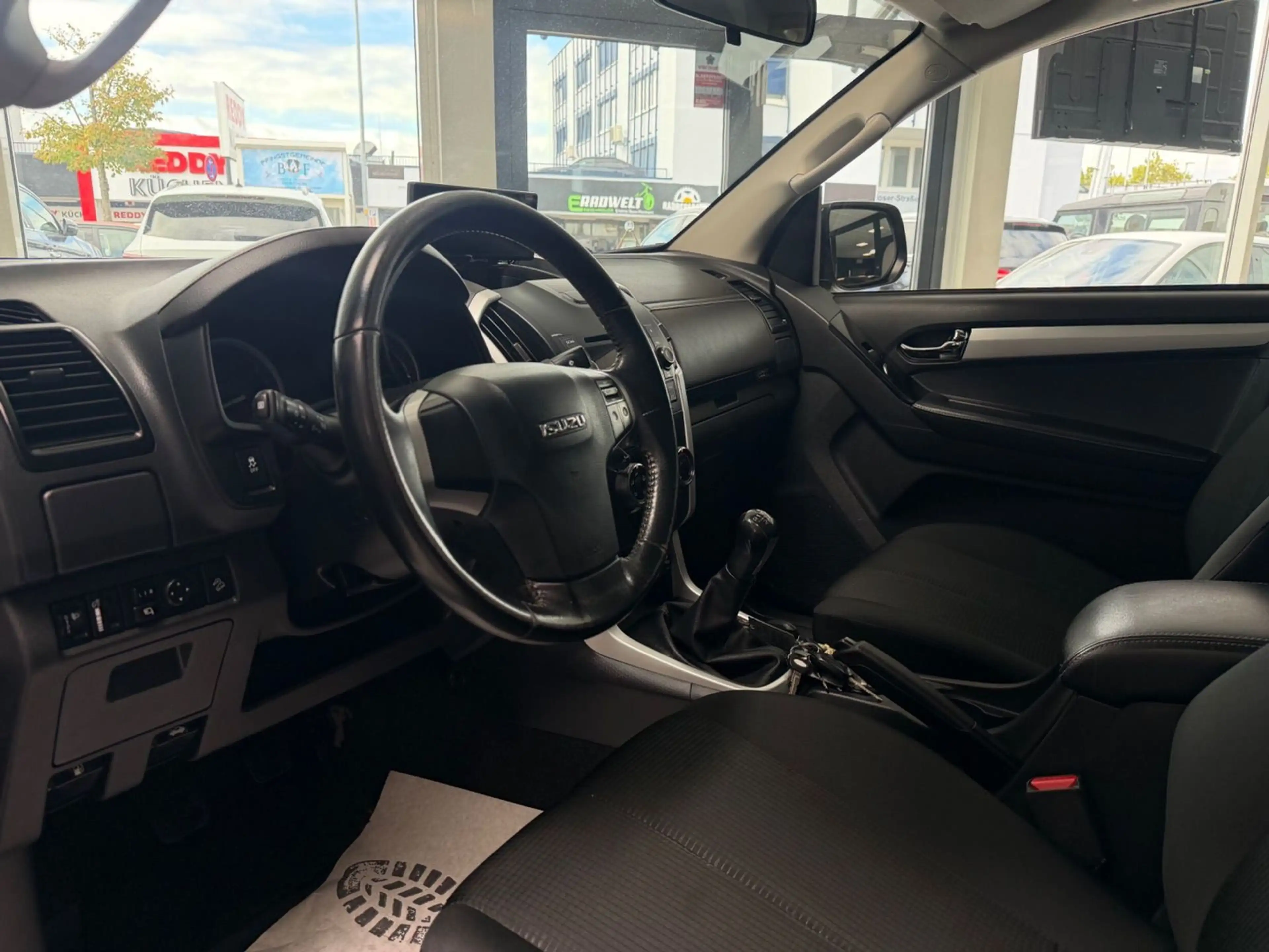 Isuzu D-Max 1,9 TD JÄGERUMBAU HARDTOP 5-SITZER AWD TOP — photo 19