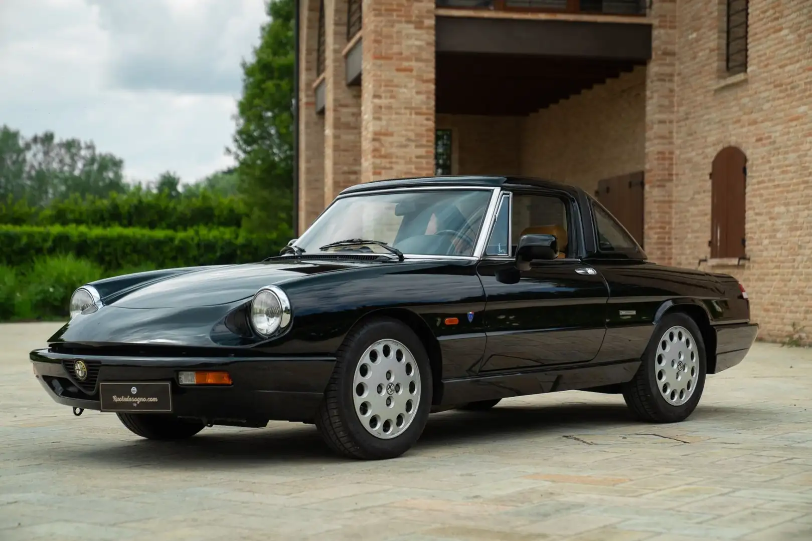 Alfa Romeo Spider DUETTO Černá - 1