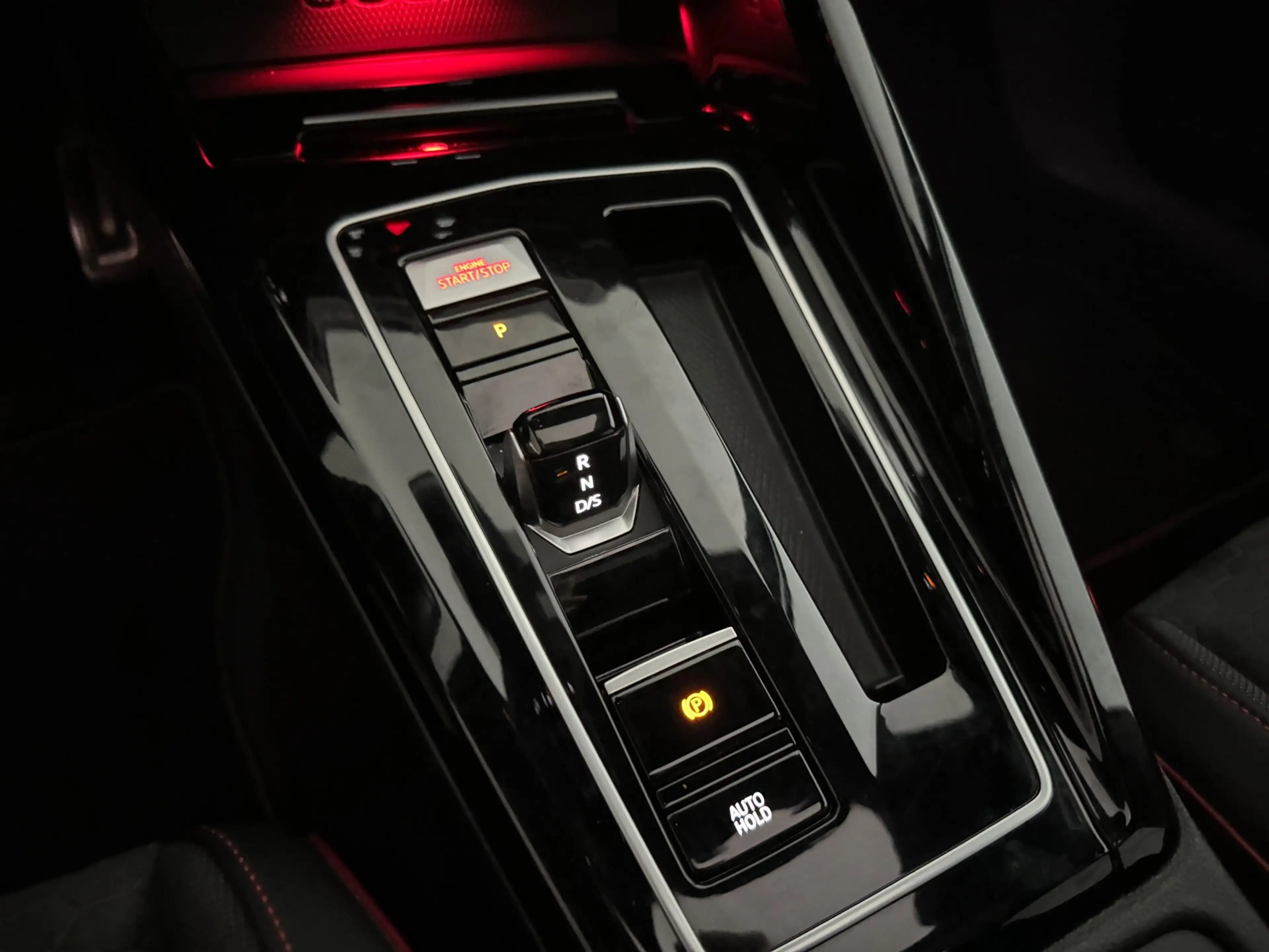 Volkswagen Golf GTI 2.0 TSI Clubsport Pano|H/K|Nürburg|Keyless|ACC — photo 14