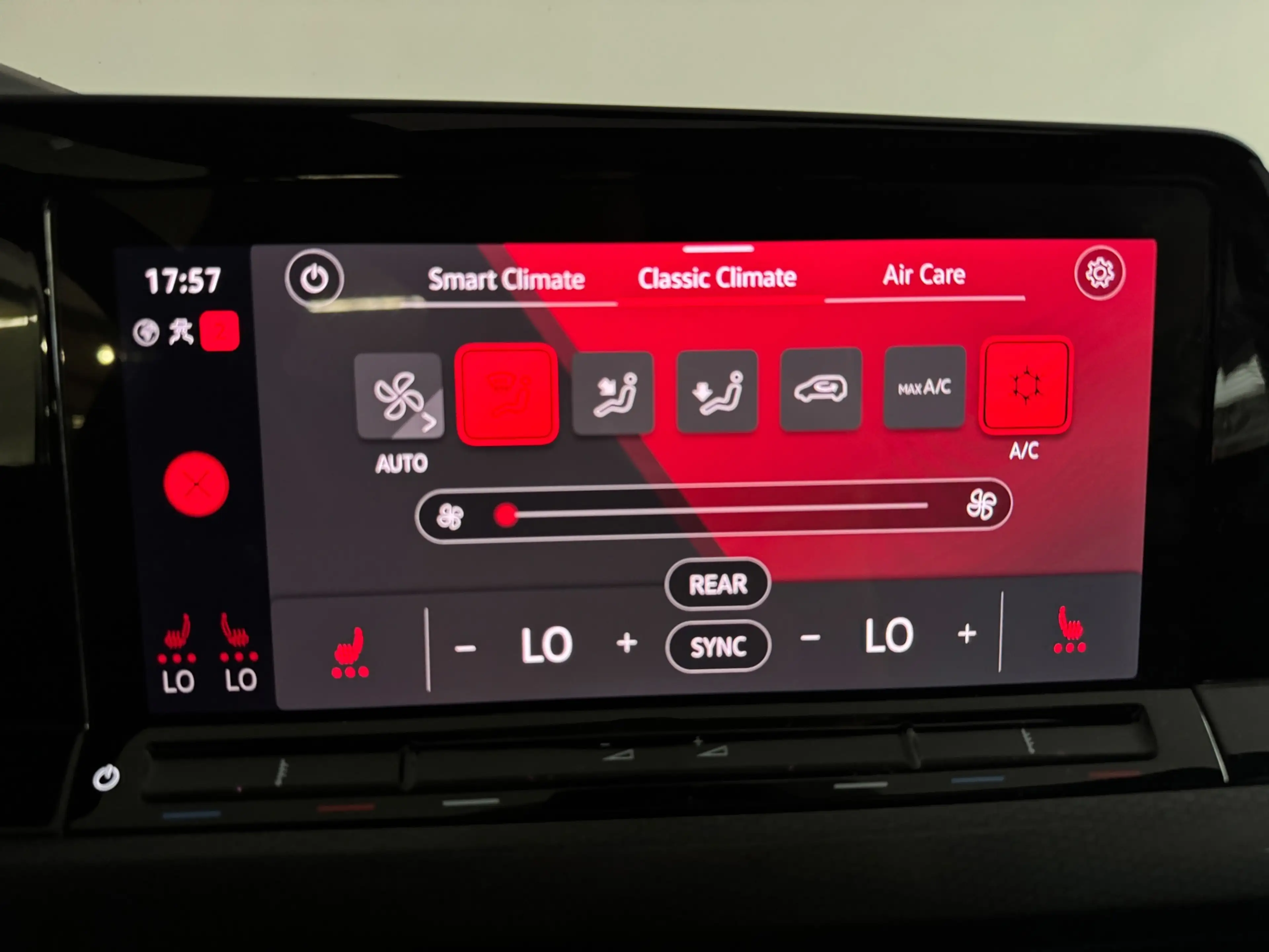 Volkswagen Golf GTI 2.0 TSI Clubsport Pano|H/K|Nürburg|Keyless|ACC — photo 18