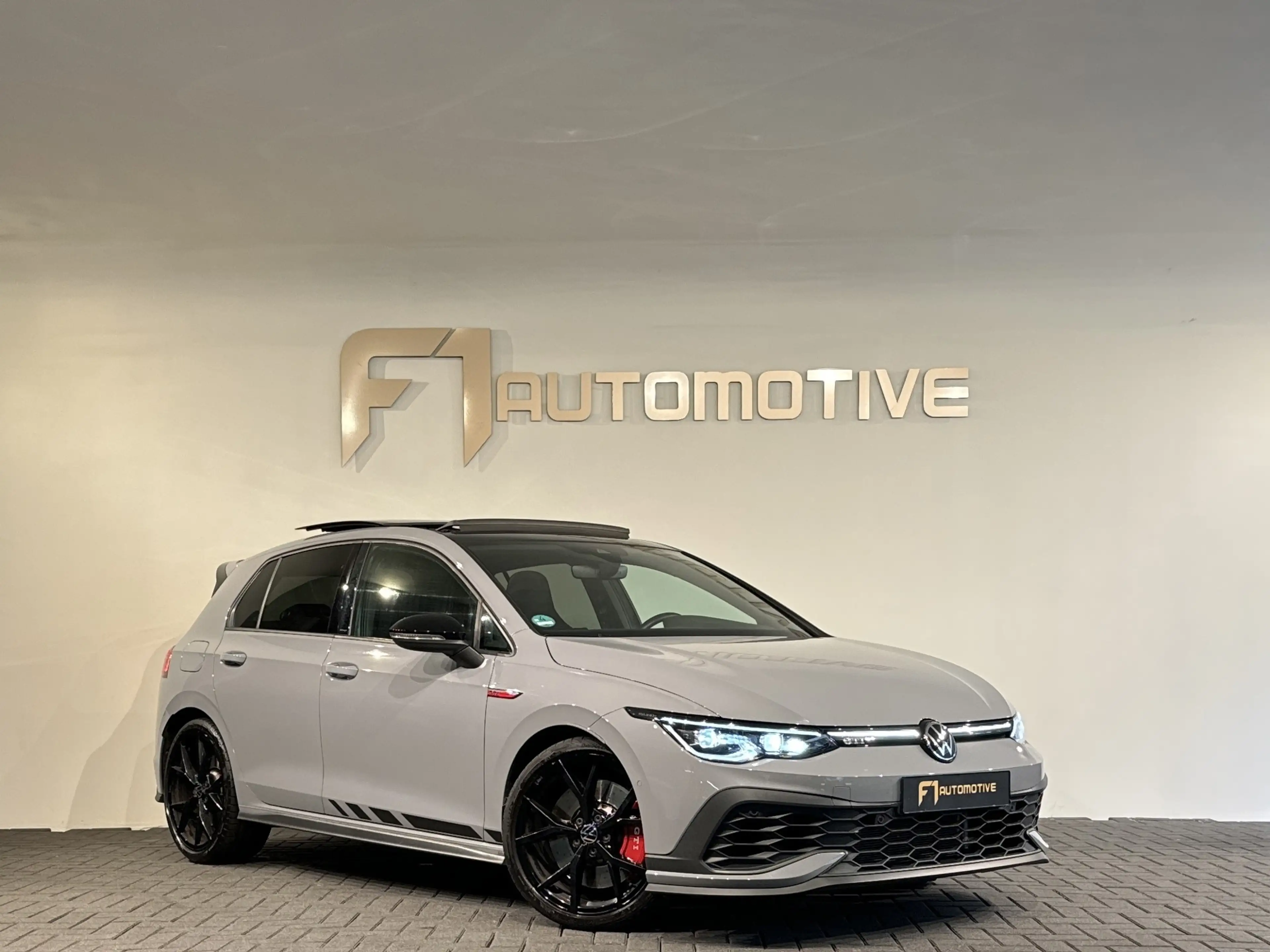 Volkswagen Golf GTI 2.0 TSI Clubsport Pano|H/K|Nürburg|Keyless|ACC — photo 3