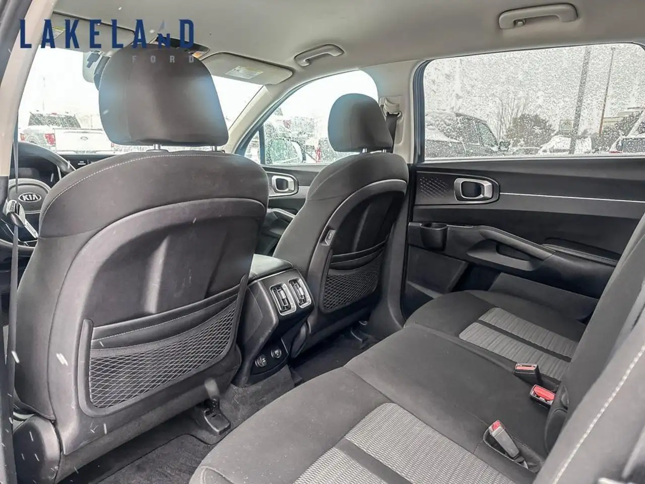 Kia Sorento снимка Kia Sorento