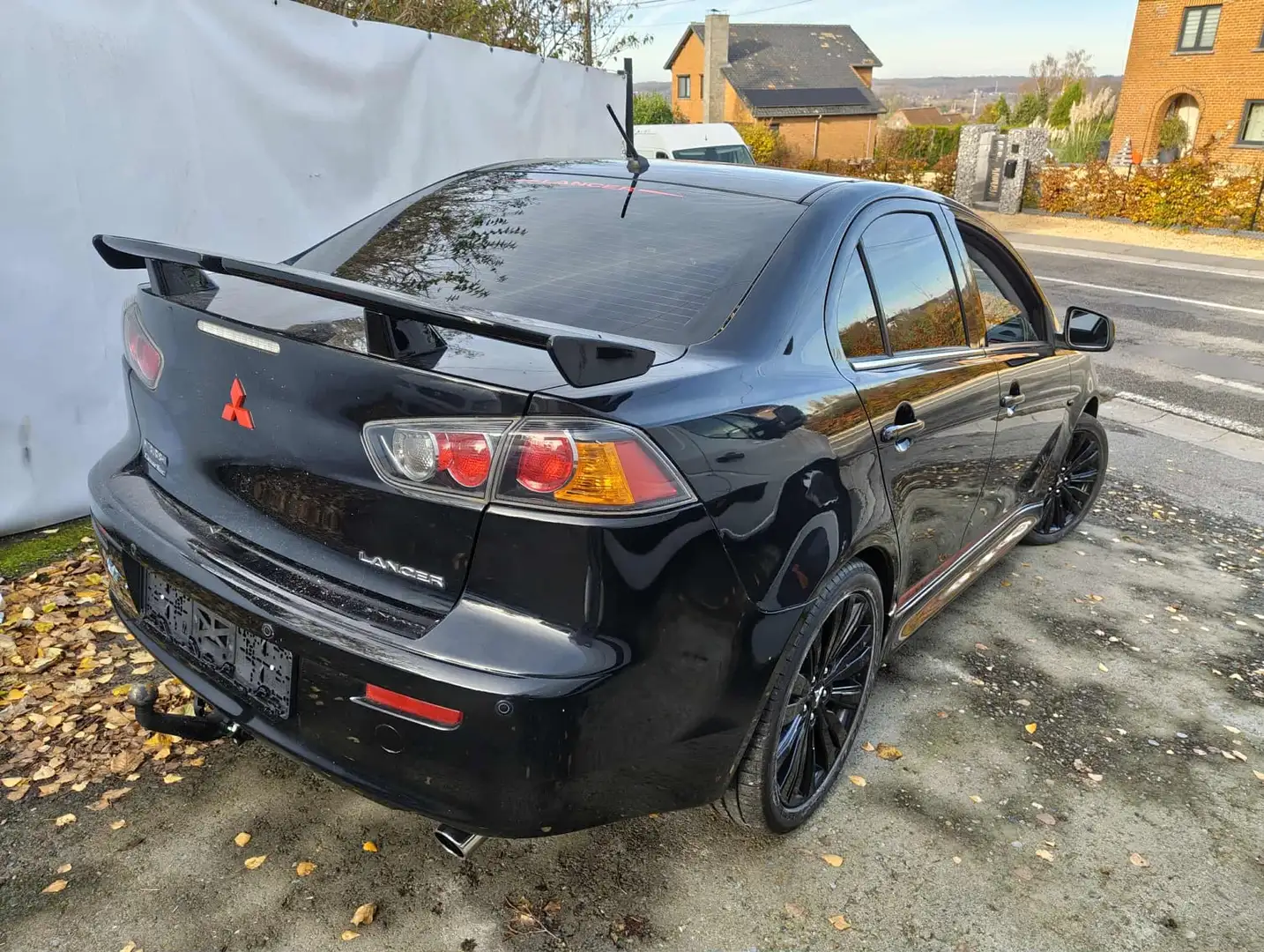 Mitsubishi Lancer Lancer *BERLINE*ATT REM*PDC*CLIM*ECRAN TACTILE* Zwart - 2