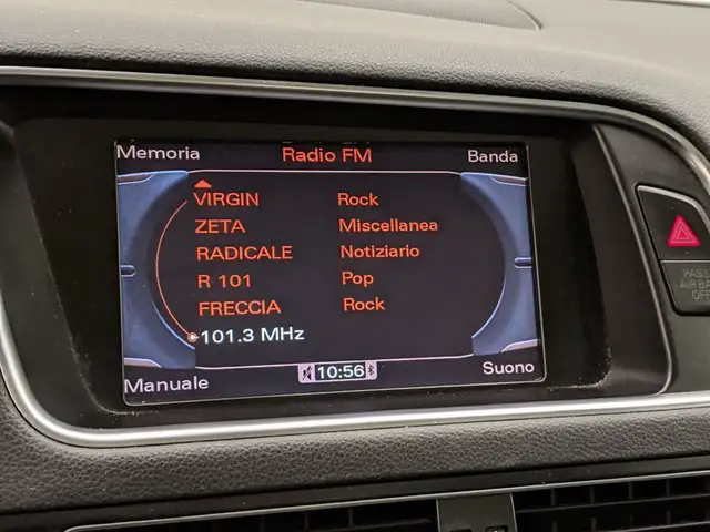 Audi Q5 view 10