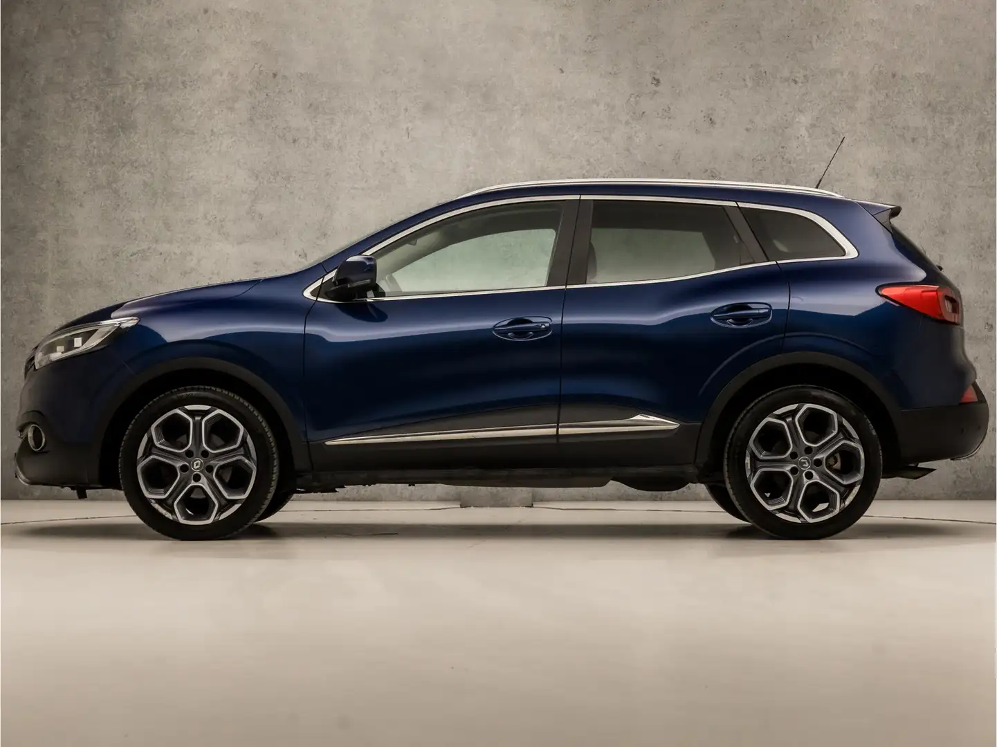 Renault Kadjar 1.2 TCe Bose Sport Automaat (APPLE CARPLAY, VIRTUA Bleu - 2