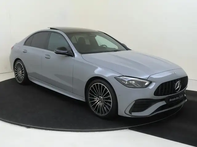 Mercedes-Benz C-Class view 2