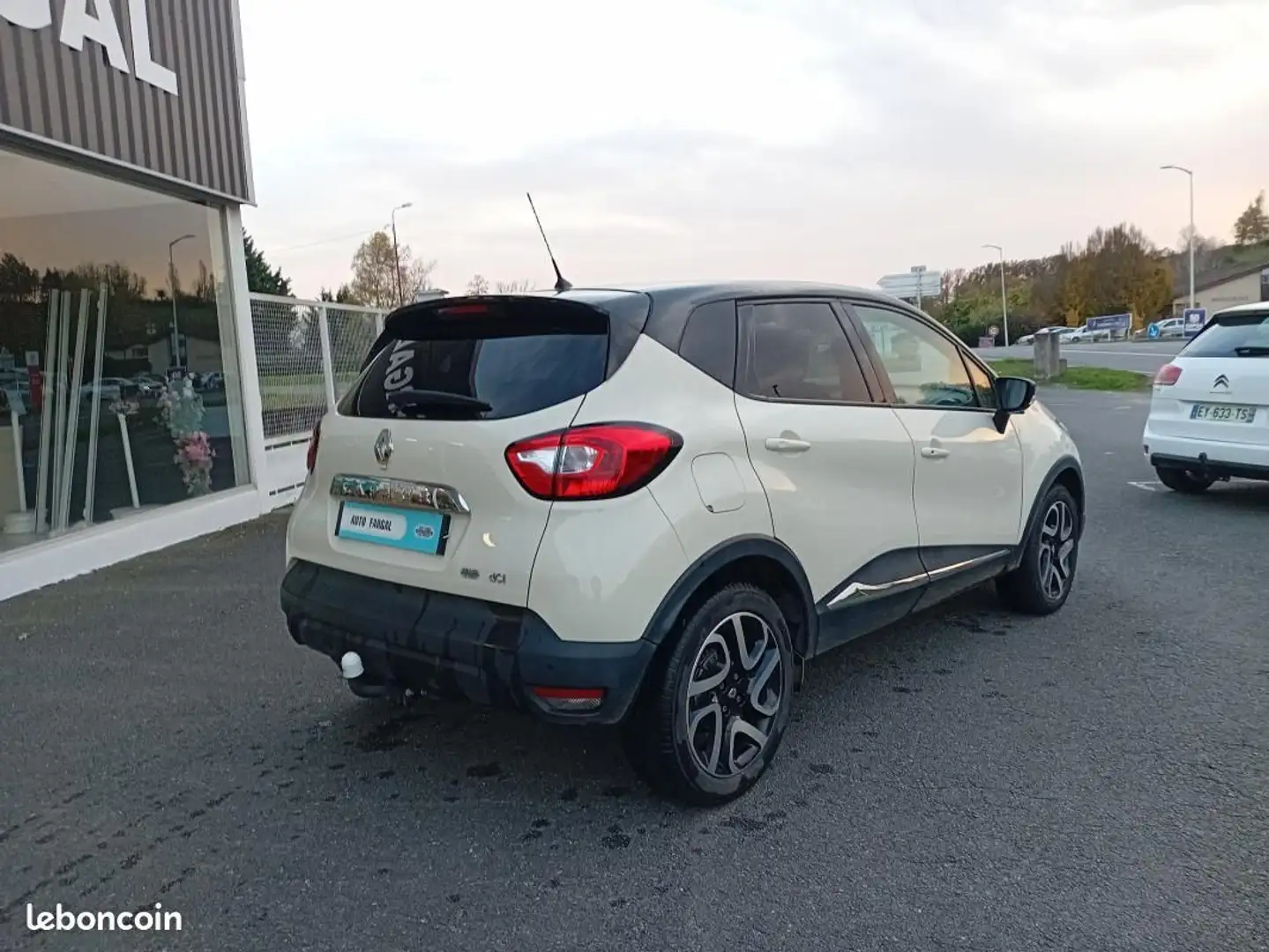 Renault Captur dCi 90 Energy eco² E6 Intens Blanc - 2