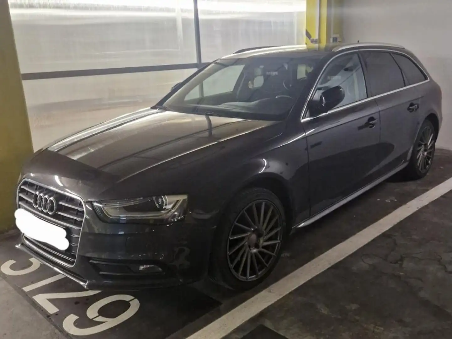 Audi A4 A4 Avant 2,0 TDI Grau - 1
