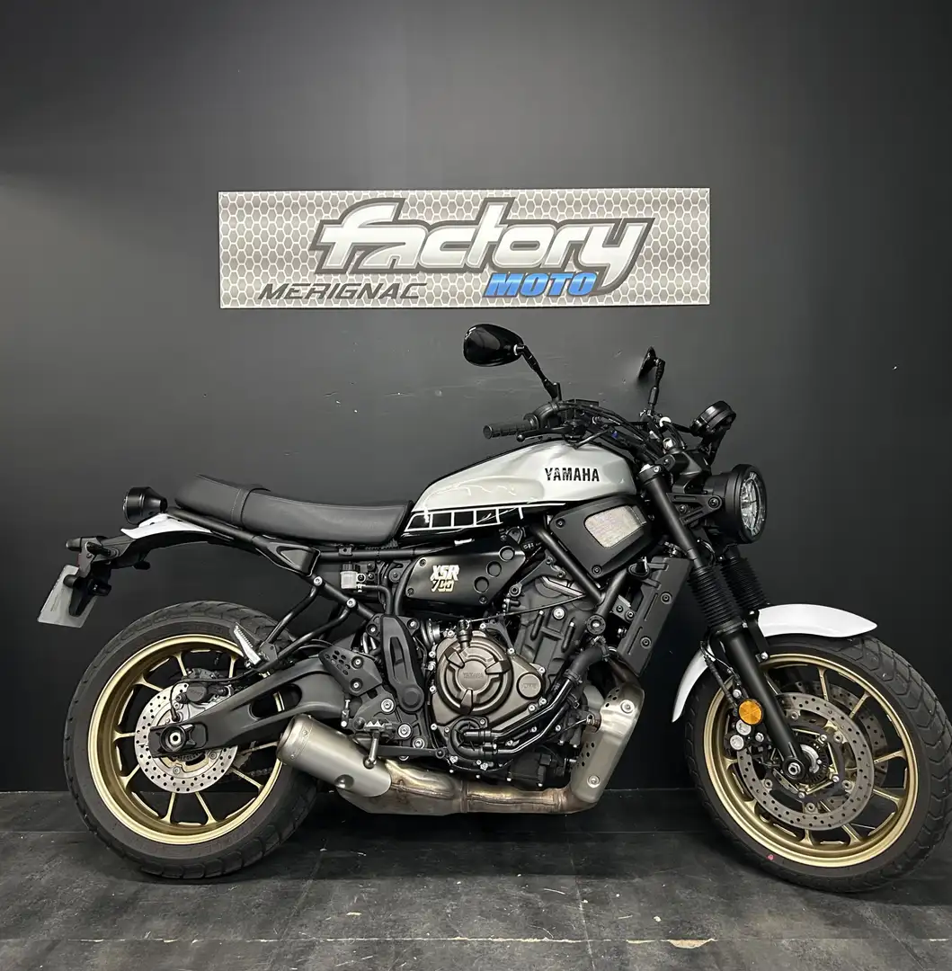 Yamaha XSR 700 Gris - 1