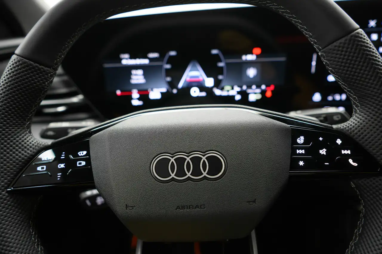 Audi Q5 снимка Audi Q5