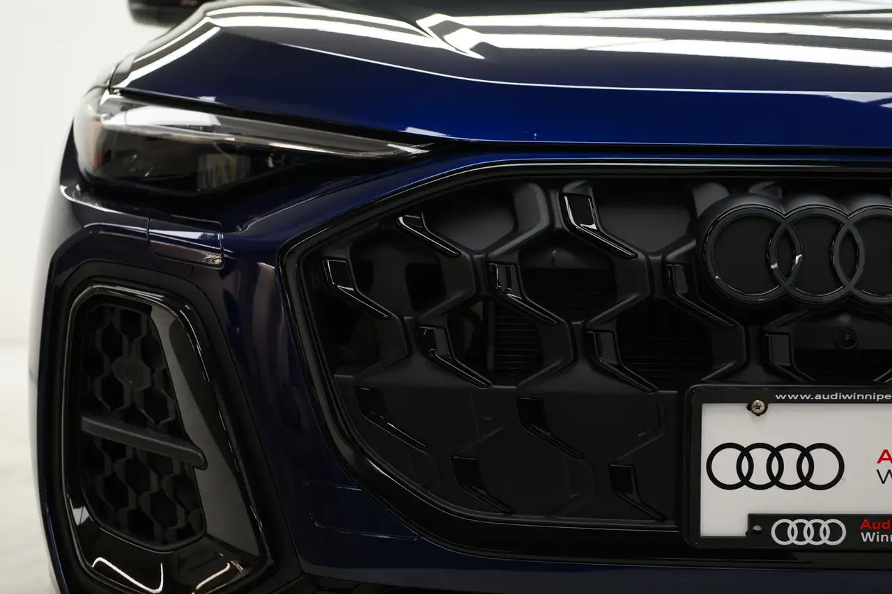 Audi Q5 снимка Audi Q5