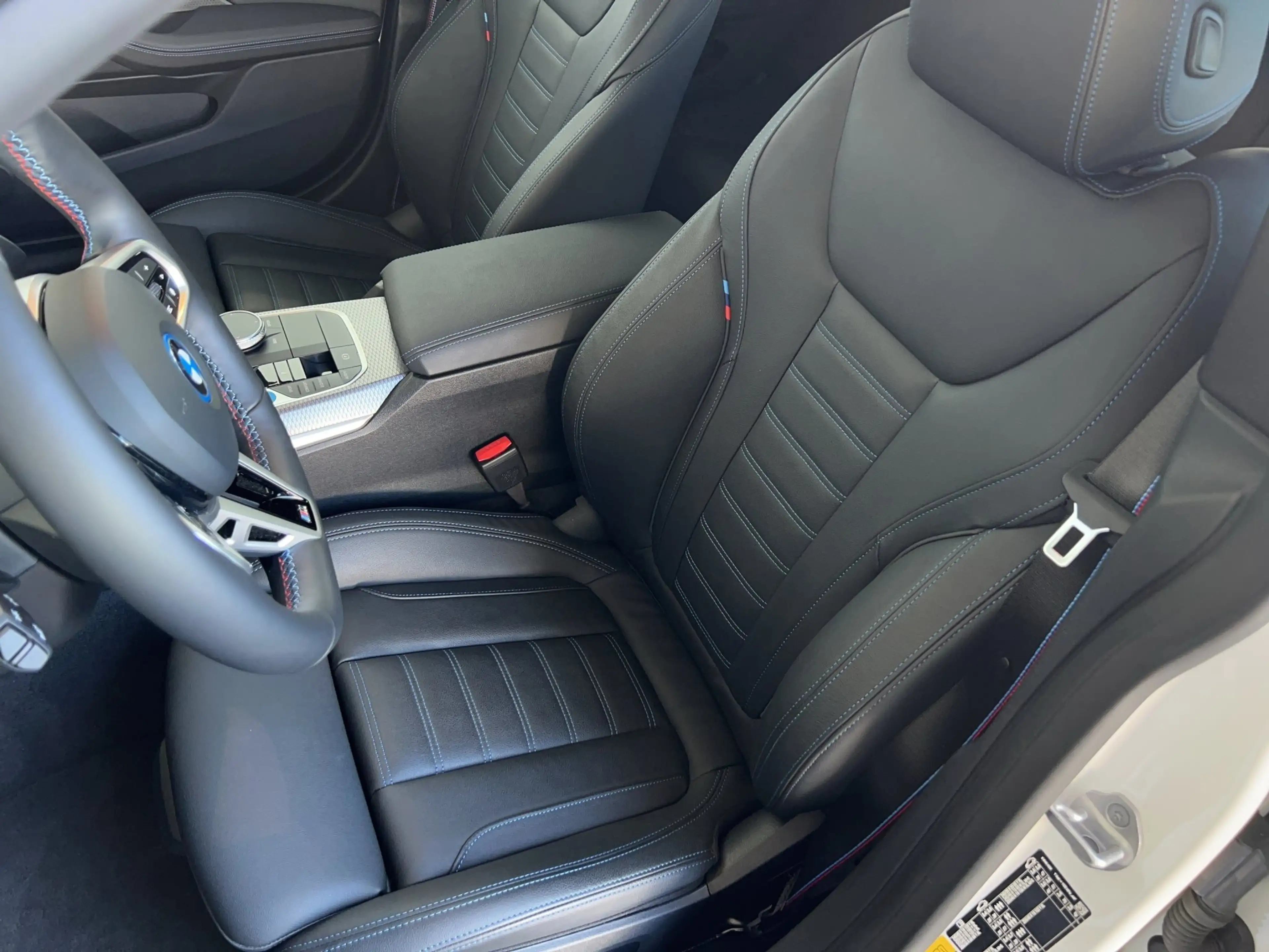 BMW i4 M50 xDrive M-Pro adapLED 360° eGSD Keyless — photo 8