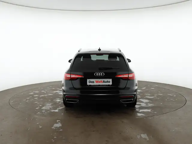 Audi A4 view 6