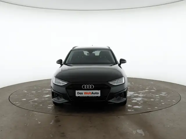 Audi A4 view 3