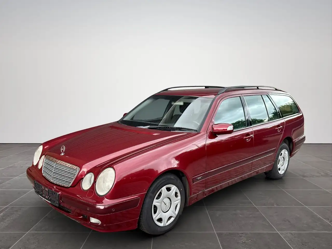 Mercedes-Benz E 220 T CDI AUTOM*XENON*PDC*STANDHEIZ*TÜV NEU*, foto 1