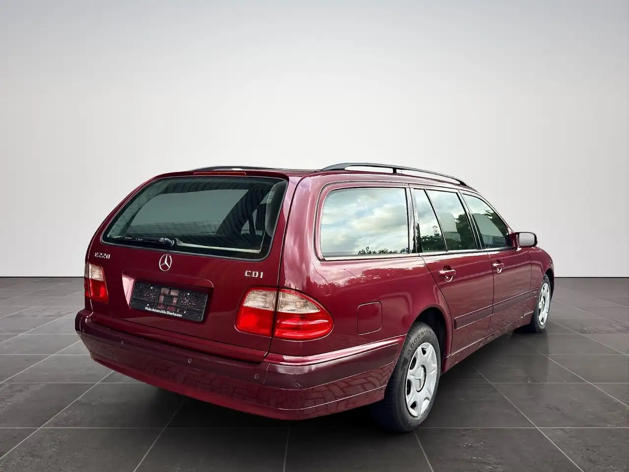 Mercedes-Benz E 220 T CDI AUTOM*XENON*PDC*STANDHEIZ*TÜV NEU*, foto 3